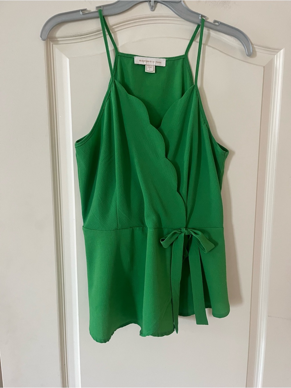 Monteau Green Scalloped Wrap Cami Top Juniors Large